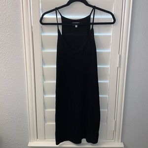 Little black summer dress 🖤